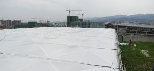 重庆梁山小学屋顶<p>重庆梁山小学屋顶，使用了宁波汇聚高透膜,膜布使用面积，3000平方</p>